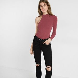 Express one shoulder top size small